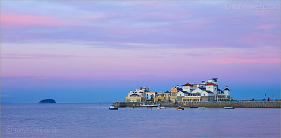 Knightstone Harbour