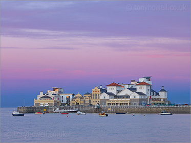 Knightstone Harbour