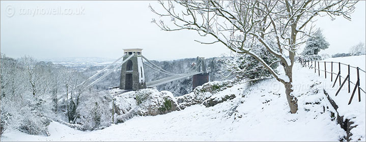 Snow, Clifton Suspension Bridge