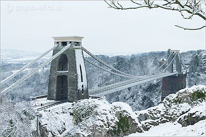 Snow, Clifton Suspension Bridge